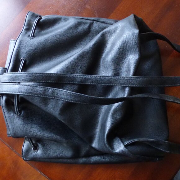 VICTORIAS SECRET BLACK FAUX LEATHER BACKPACK main image 4